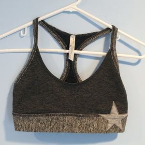 sport bra